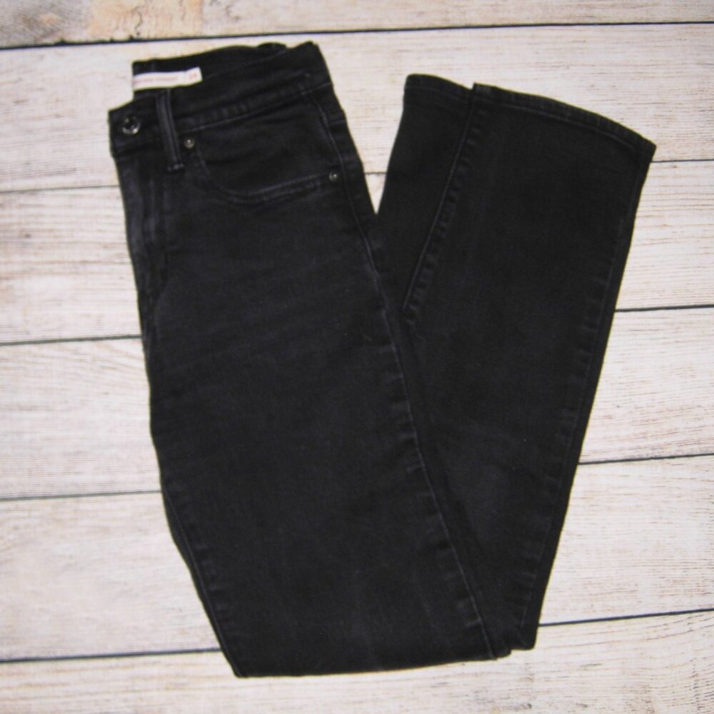 Levi's Black 724 High Rise Straight Jeans 24